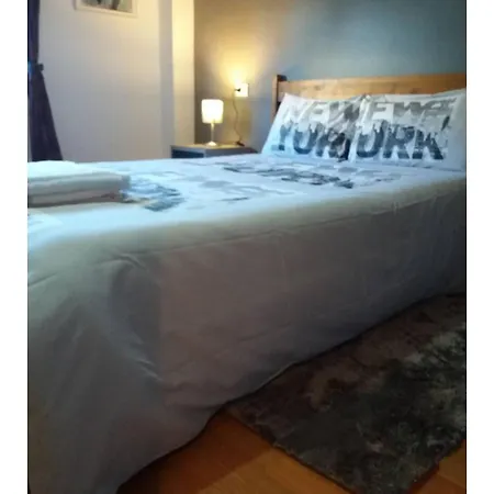 アパート Apartamento Near Airport *
